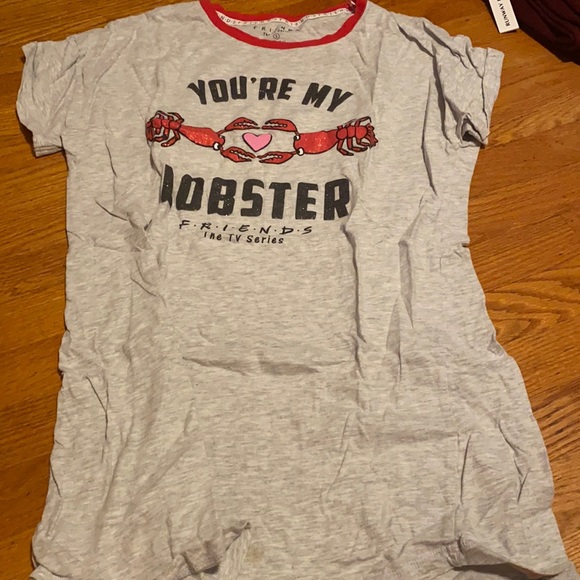 Friends night gown - Picture 1 of 1